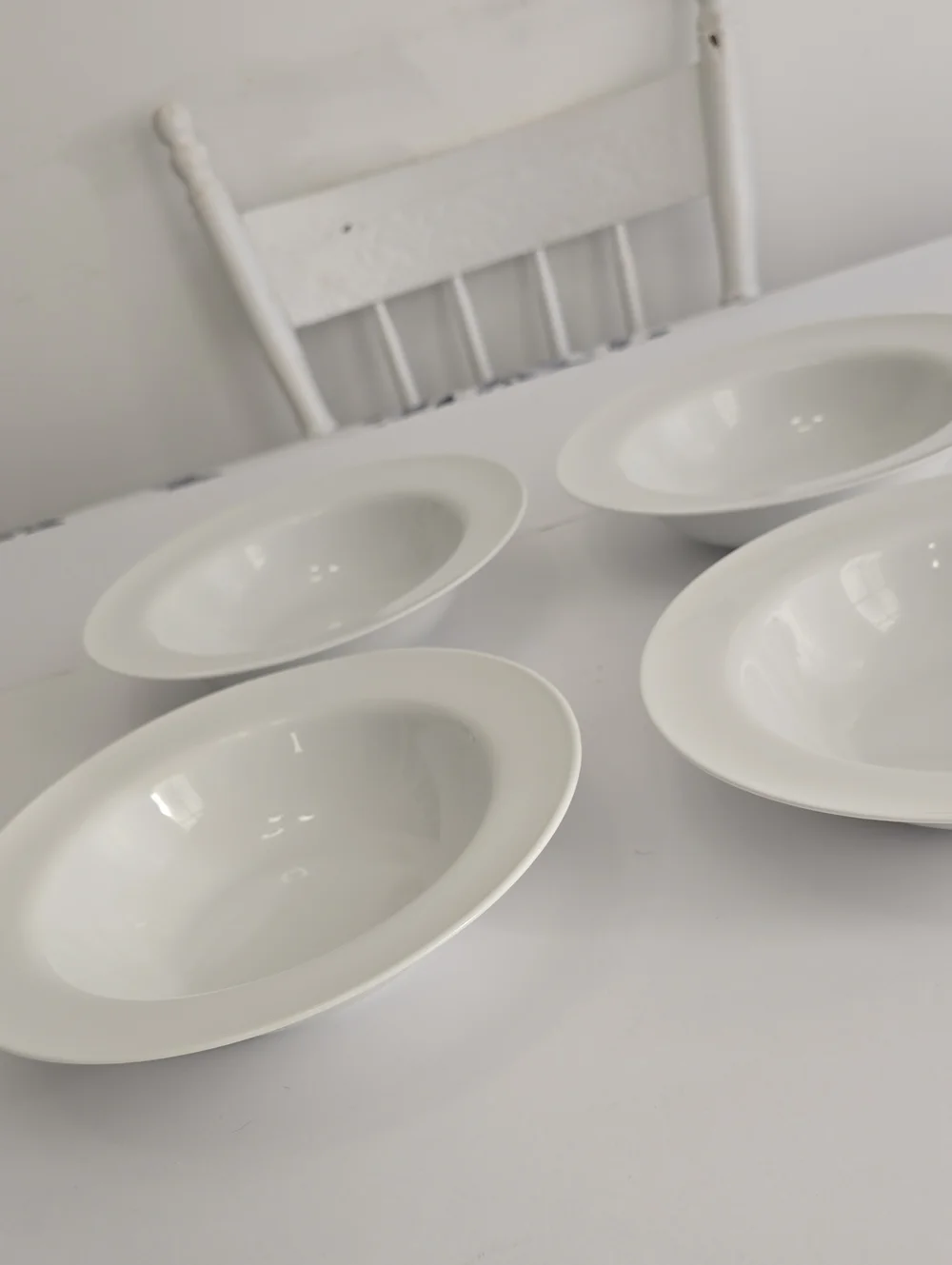 Pier 1 Imports Set Of 4 Luminous White Porcelain Soup Pasta Bowls